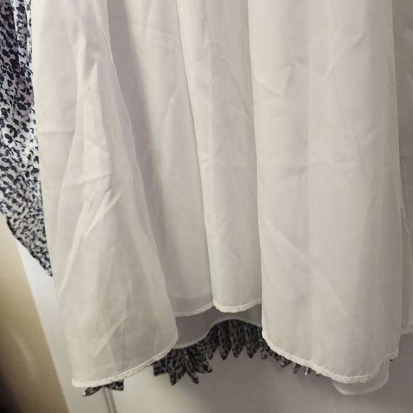 Nanette Lepore Black And White Pleated Smocked Midi Dress Size 6 - Picture 9 of 16